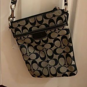 Coach Signature crossbody